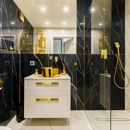 Apartament Golden Pearl Prywatny Z Sauna I Jacuzzi Kołobrzeg